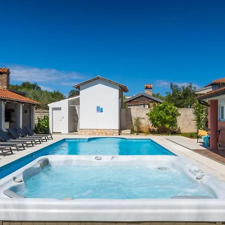 Casa Luce By Guide فيلة بولا
