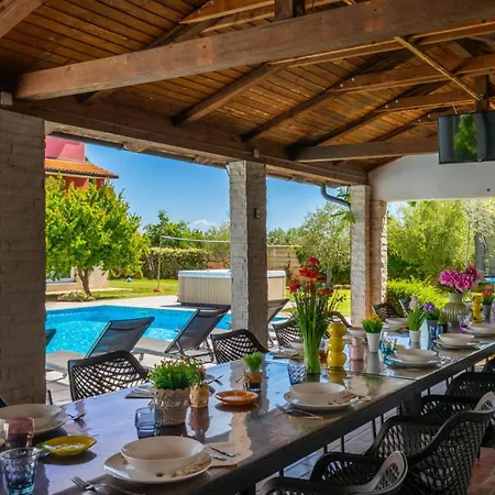 Casa Luce By Guide فيلة