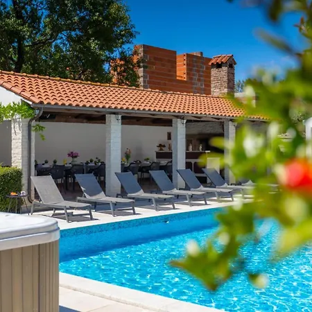 Casa Luce By Guide * بولا