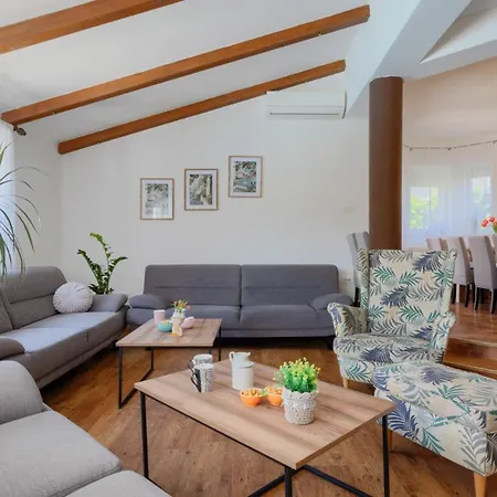 فيلة Casa Luce By Guide *