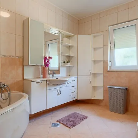 فيلة Casa Luce By Guide