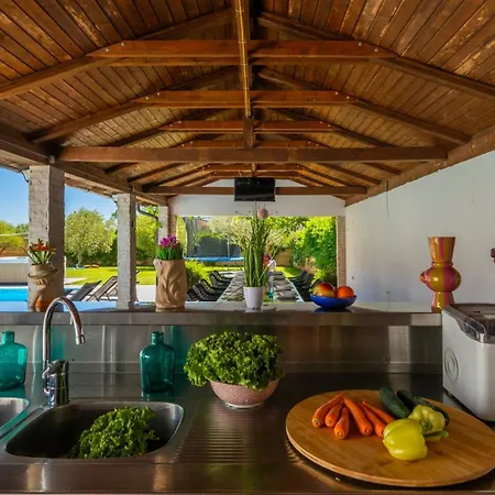 فيلة Casa Luce By Guide