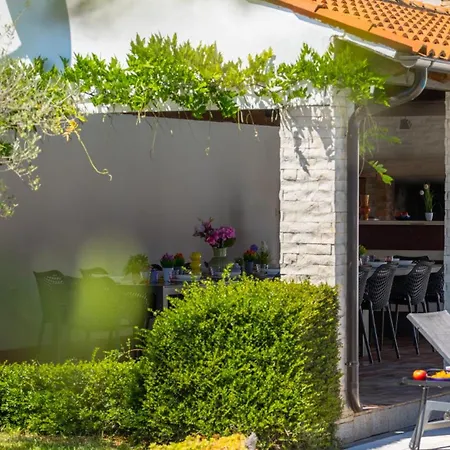 Casa Luce By Guide بولا