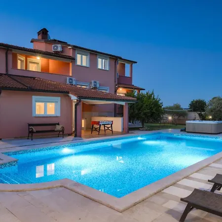 Casa Luce By Guide * بولا
